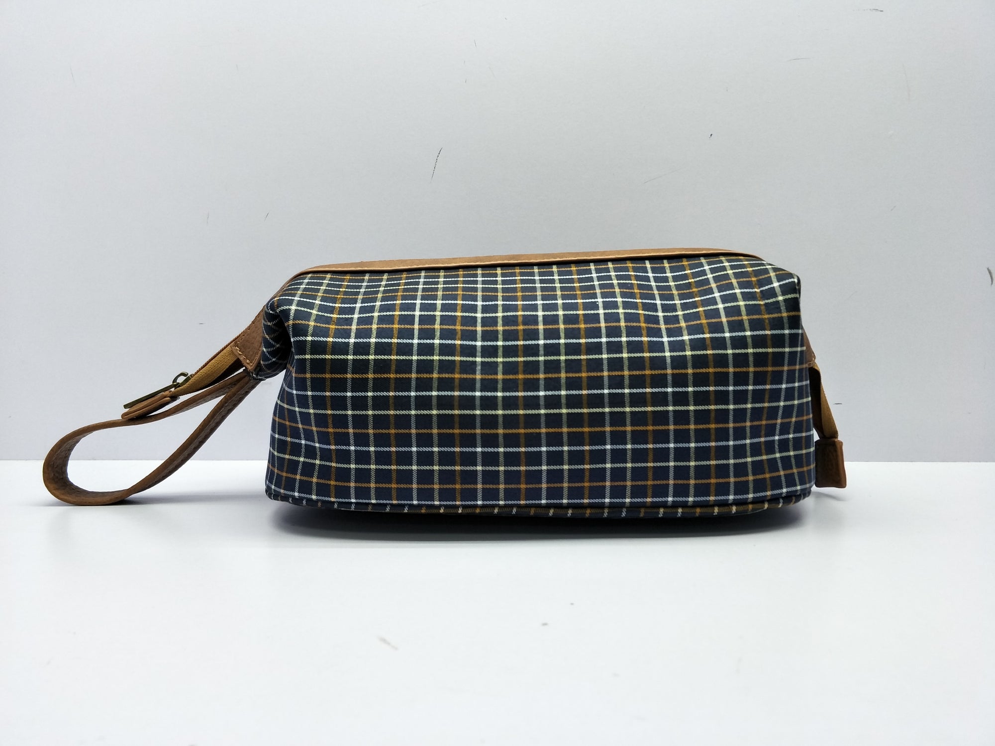 Dopp Kit - Window Pane Plaid Classic