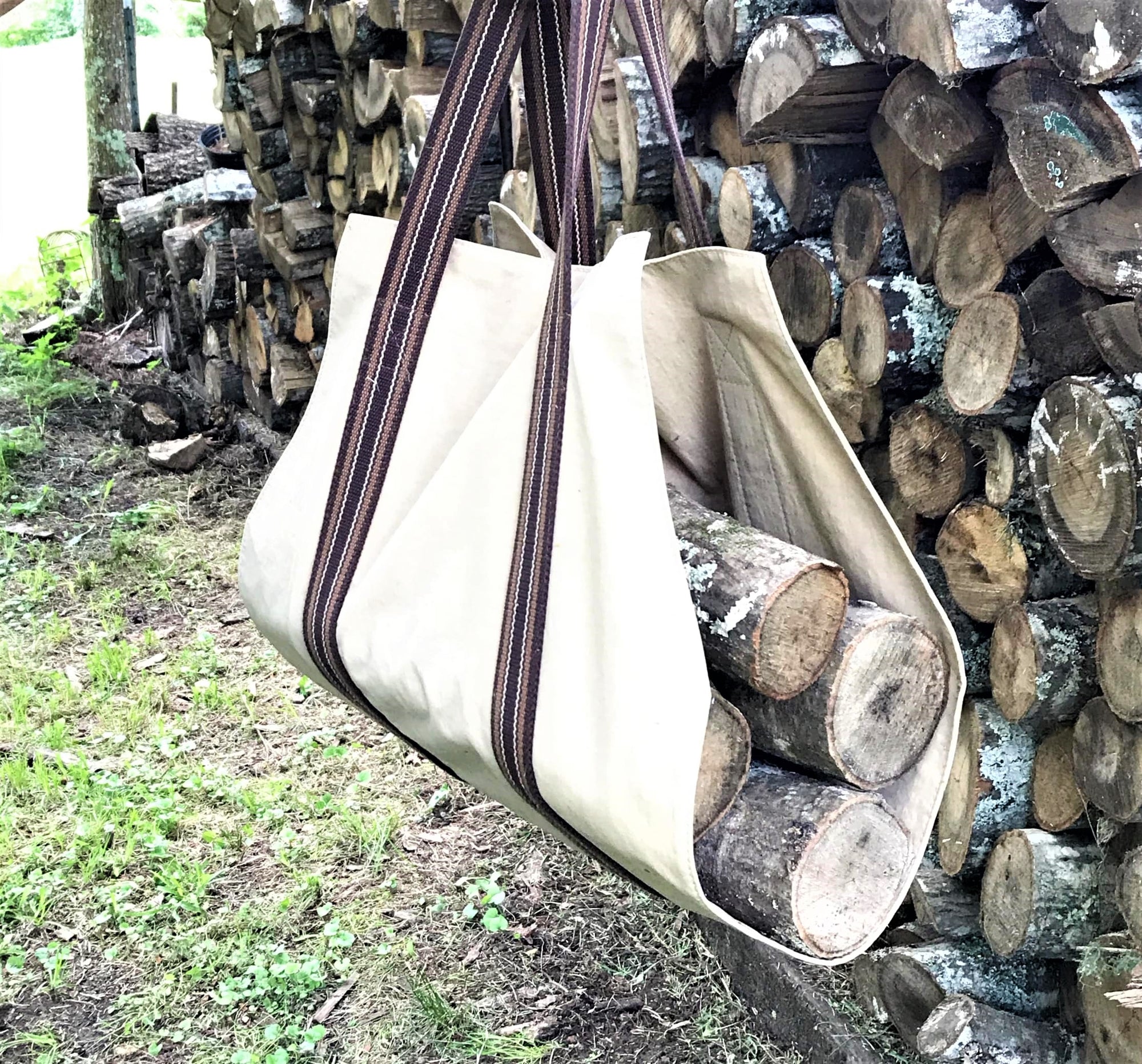 Log Carrier - Serengeti