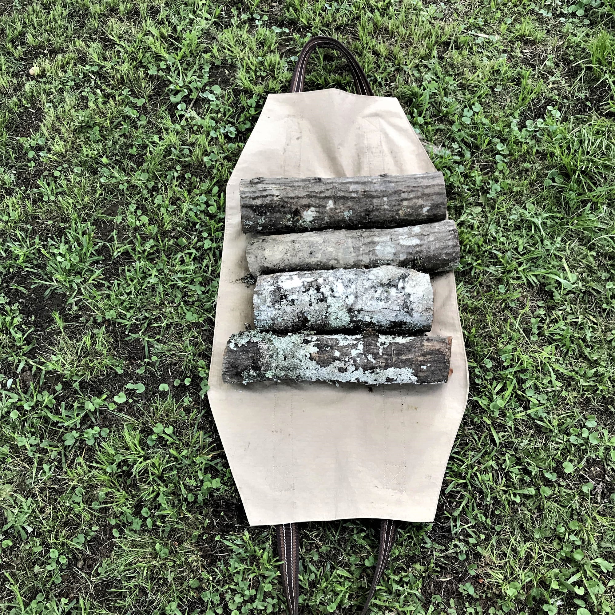 Log Carrier - Serengeti