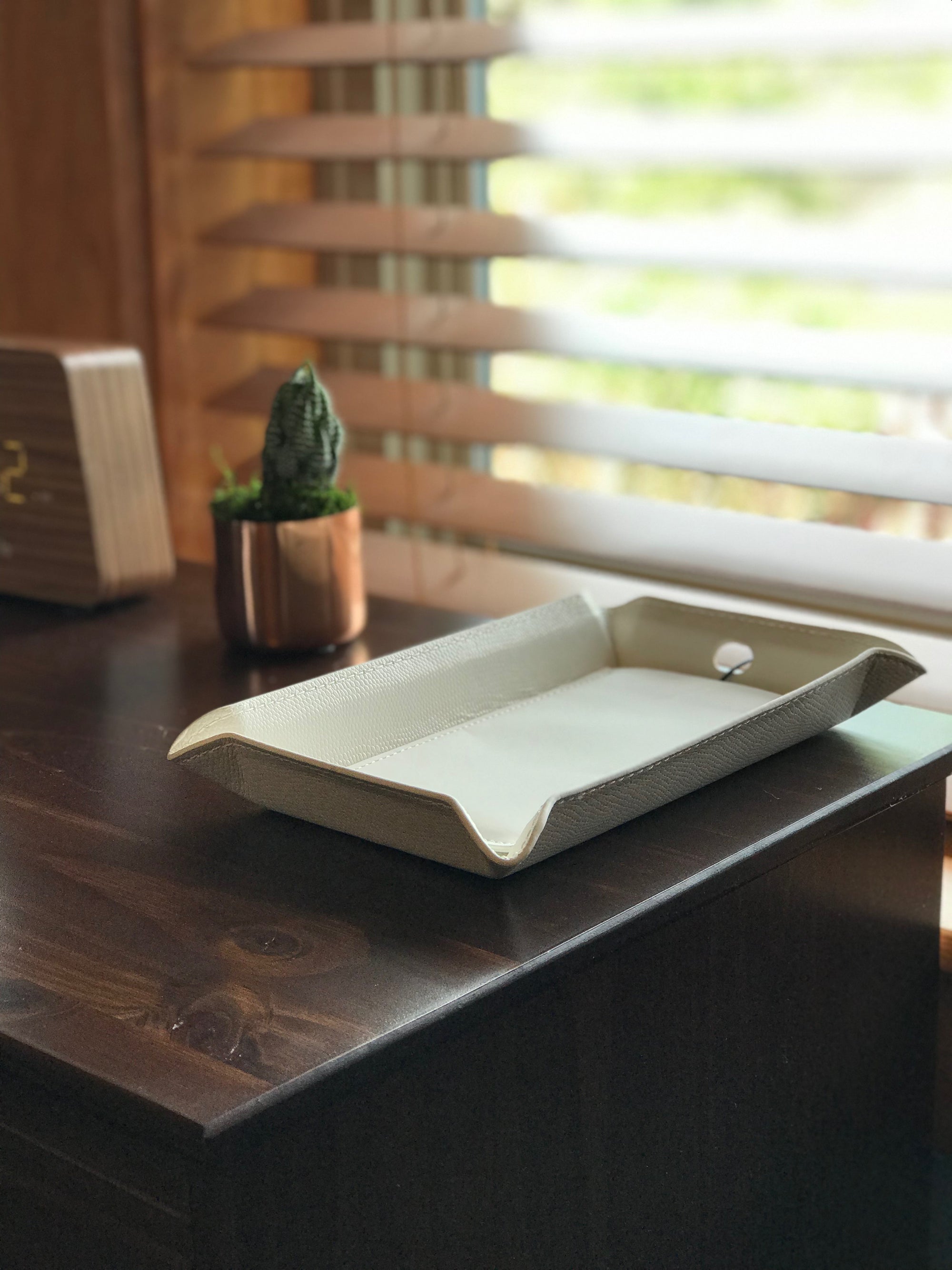 Wireless Charging Valet Tray